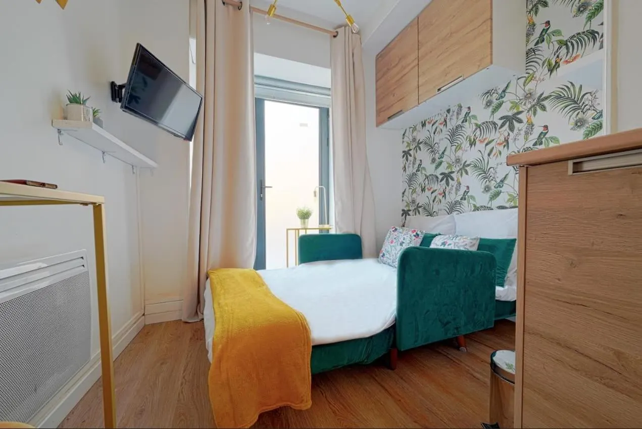 Adorable Updated Studio In The Heart Of The Bustling Le Marais District Apartment Paris 0*,  France