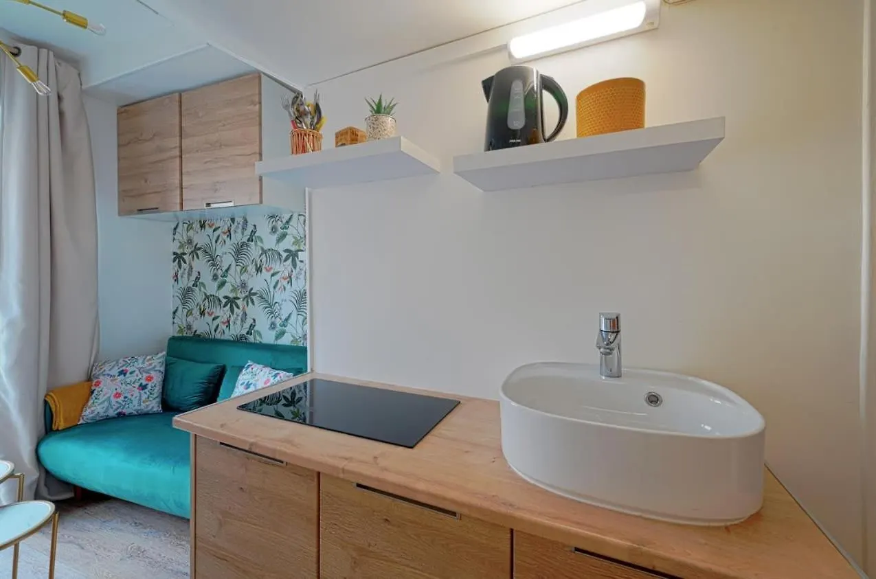 Adorable Updated Studio In The Heart Of The Bustling Le Marais District Apartment Paris