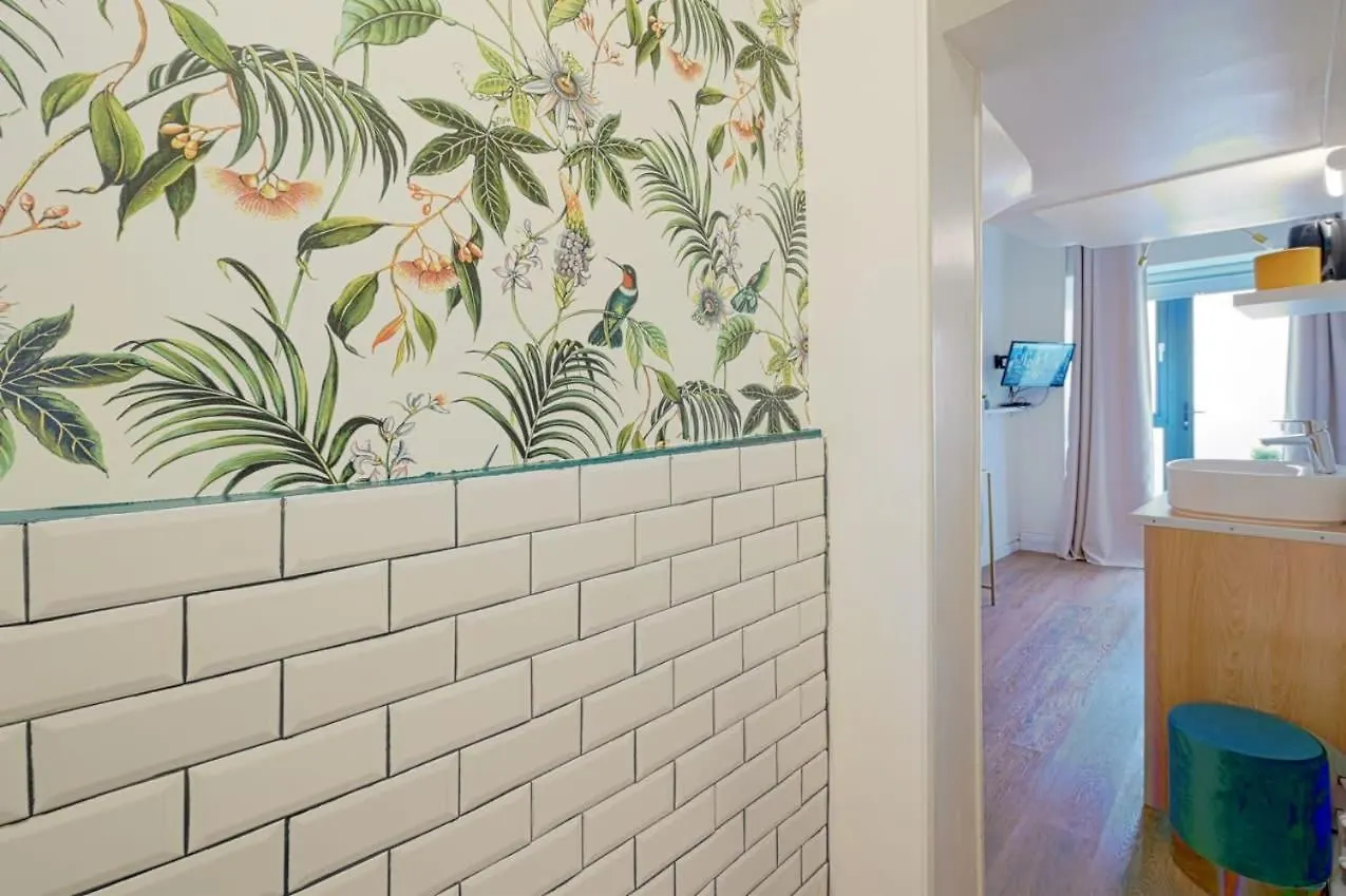 Adorable Updated Studio In The Heart Of The Bustling Le Marais District Daire Paris 0*,